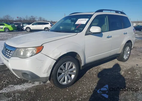 2012 Subaru Forester 2.5X Limited from USA, damaged, VIN JF2SHAEC8CH468723